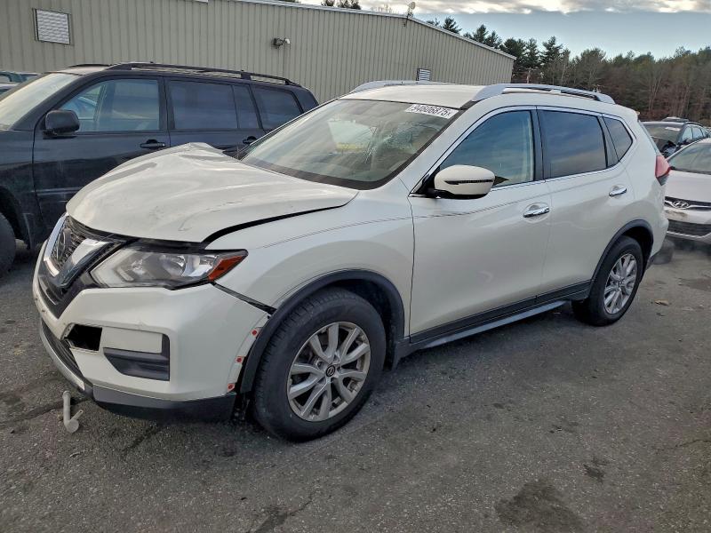 2018 NISSAN ROGUE — VIN JN8AT2MT1JW490091