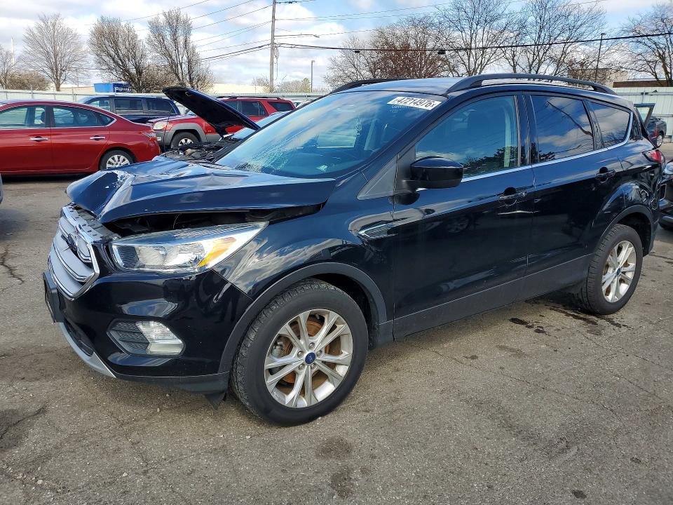2018 FORD ESCAPE — VIN 1FMCU0GD2JUC74509