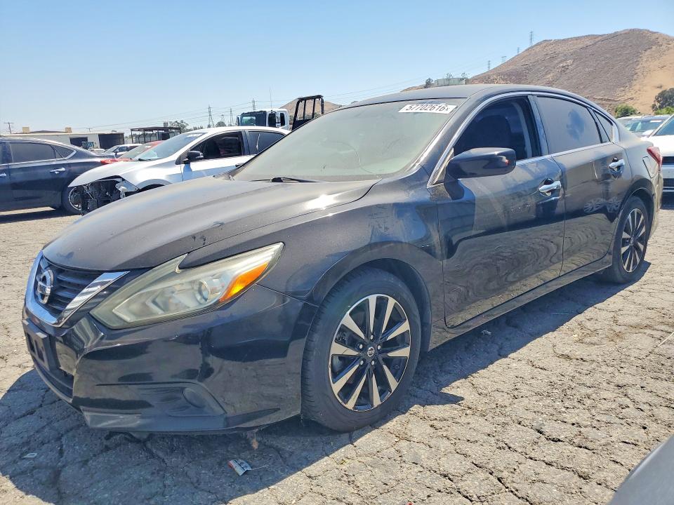 2018 NISSAN ALTIMA — VIN 1N4AL3AP0JC282137