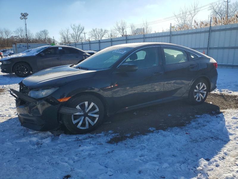 2018 HONDA CIVIC — VIN 19XFC2F5XJE039638