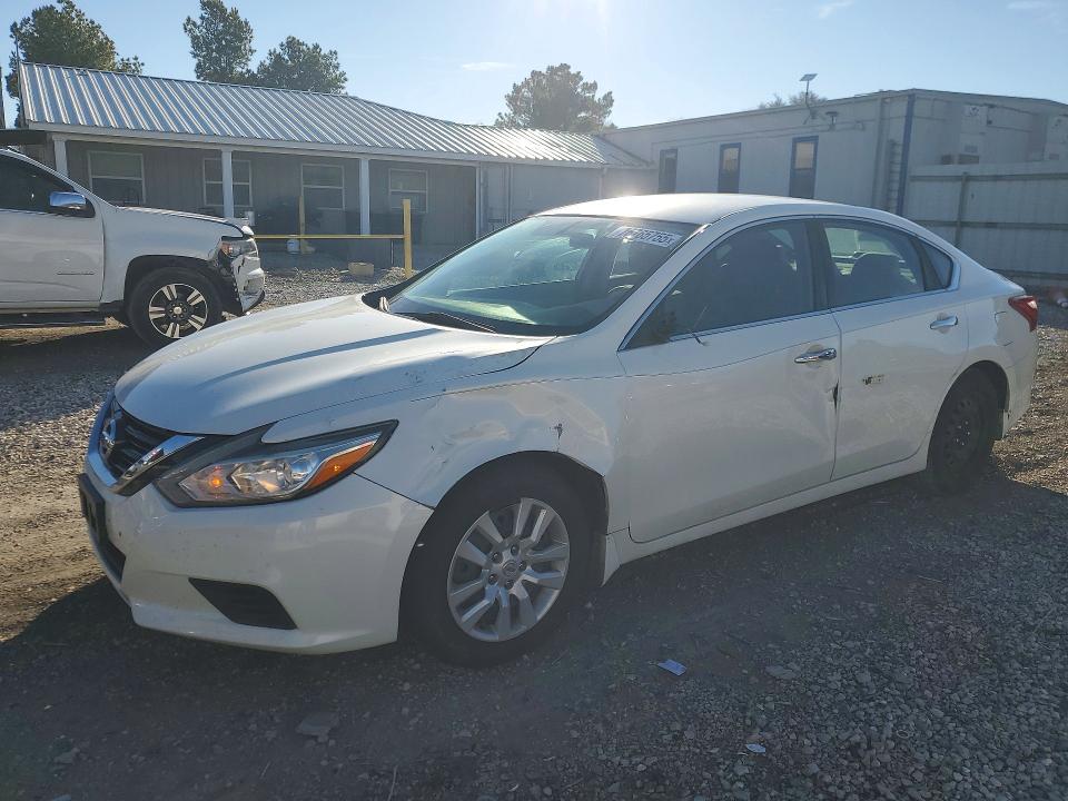2016 NISSAN ALTIMA — VIN 1N4AL3AP5GN374115