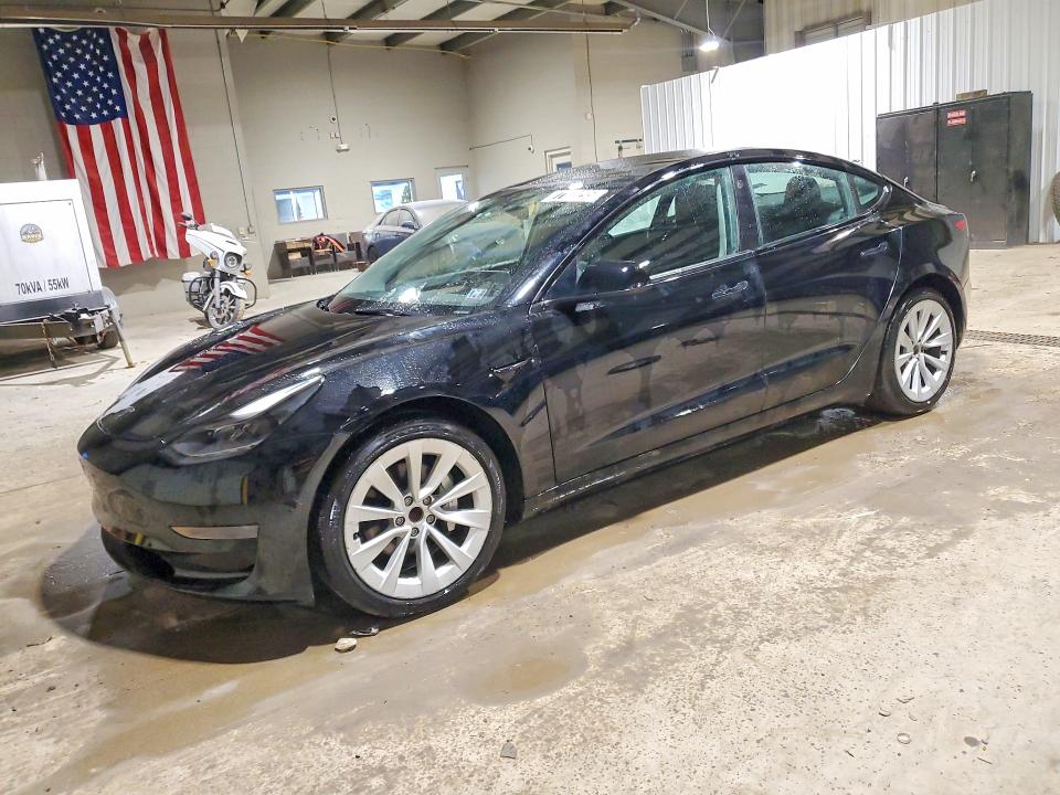 2022 TESLA MODEL 3 — VIN 5YJ3E1EA6NF370562
