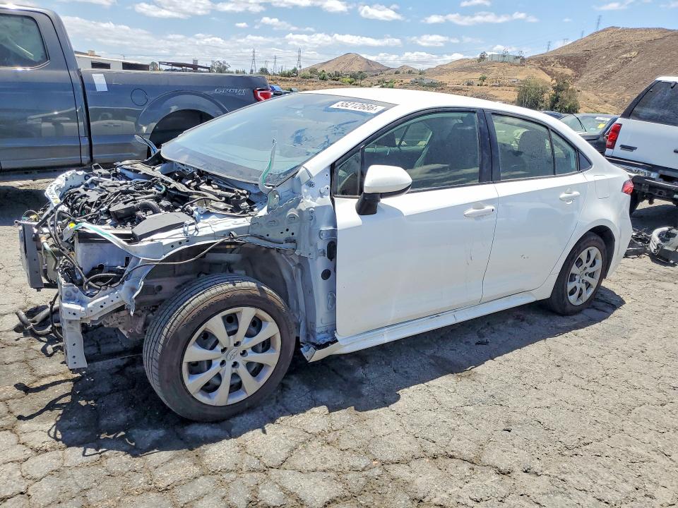 2024 TOYOTA COROLLA HYBRID — VIN JTDBCMFE2RJ022325