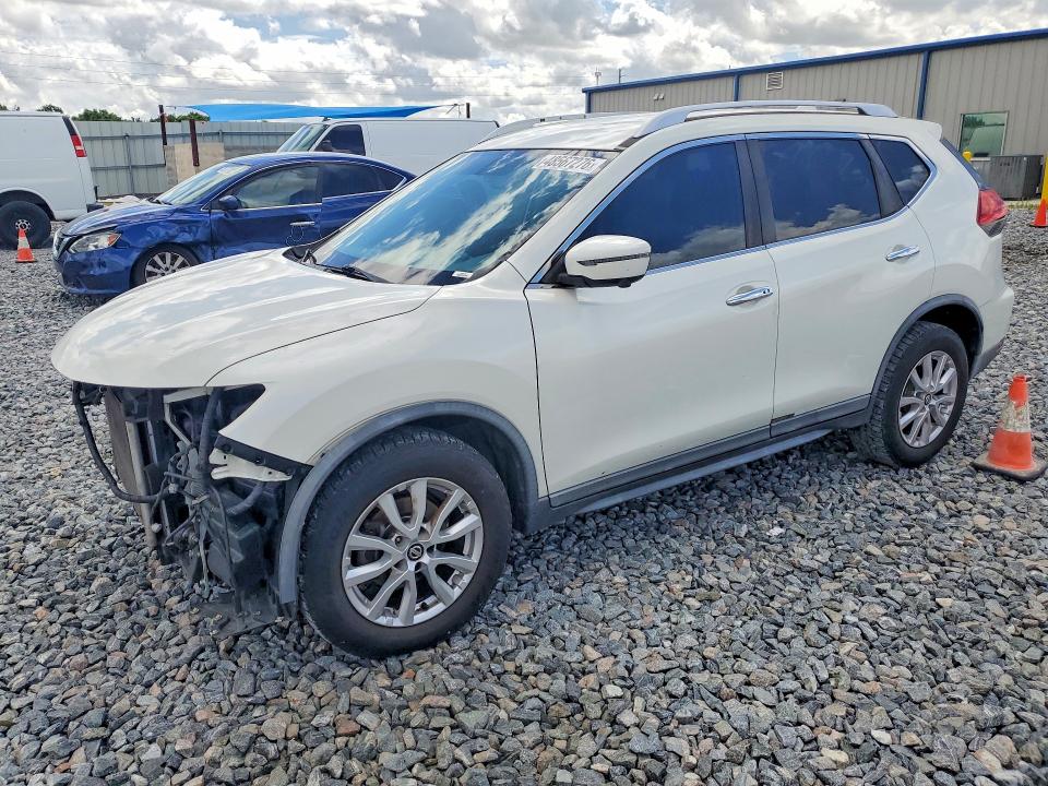 2017 NISSAN ROGUE — VIN KNMAT2MT5HP585916