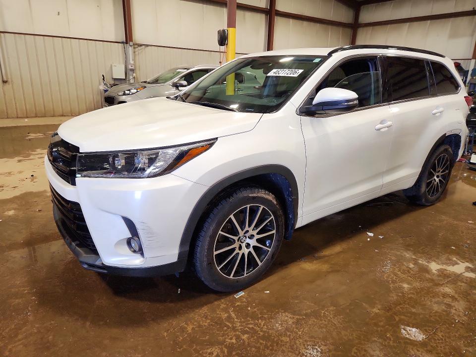 2018 TOYOTA HIGHLANDER — VIN 5TDJZRFH3JS544793