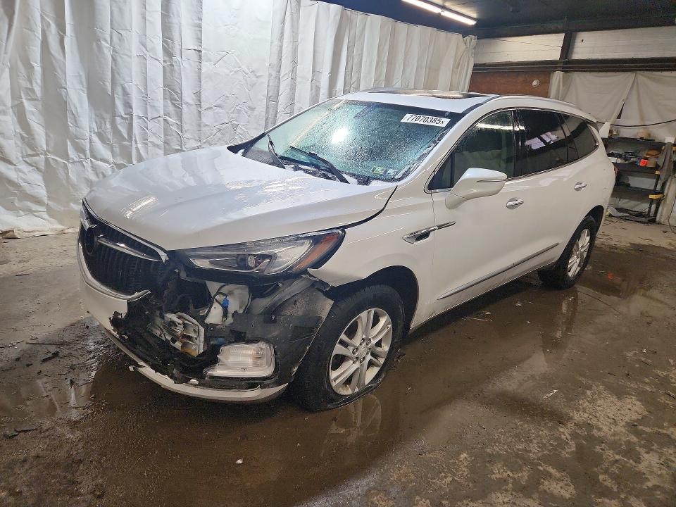 2018 BUICK ENCLAVE — VIN 5GAEVAKW5JJ239507