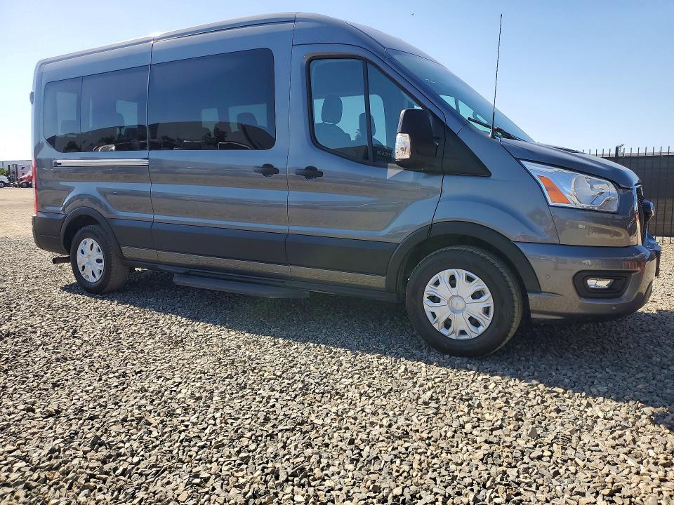 1FBAX2CG1NKA69025