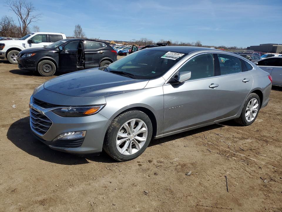 2025 CHEVROLET MALIBU — VIN 1G1ZD5ST2SF135084