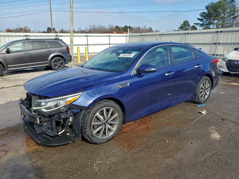 2019 KIA OPTIMA LX — VIN 5XXGT4L36KG379316