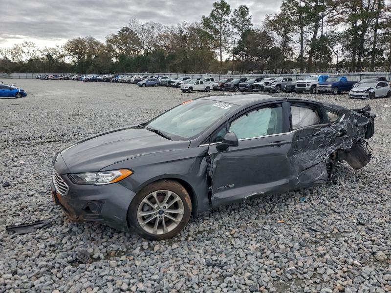 2019 FORD FUSION — VIN 3FA6P0LU6KR242448