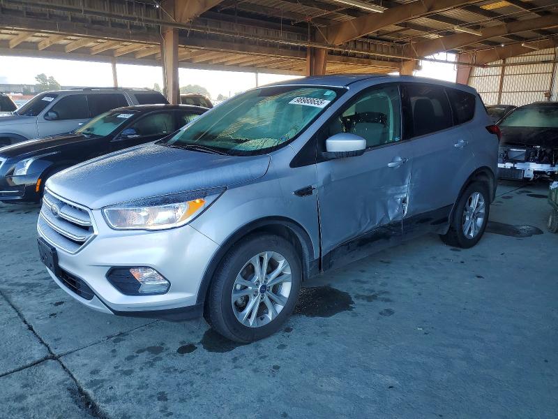 2019 FORD ESCAPE — VIN 1FMCU0GD9KUA72302