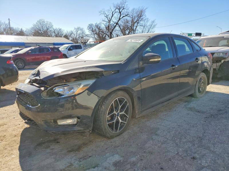 2015 FORD FOCUS — VIN 1FADP3F22FL235245