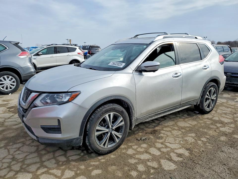 2019 NISSAN ROGUE — VIN JN8AT2MV6KW390040