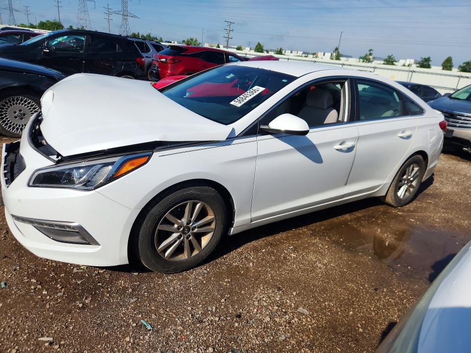 2015 HYUNDAI SONATA — VIN 5NPE24AFXFH025266