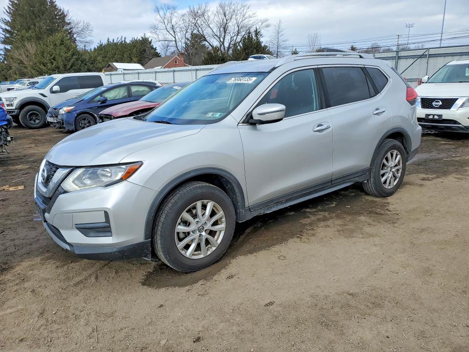 2017 NISSAN ROGUE — VIN JN8AT2MV4HW001680