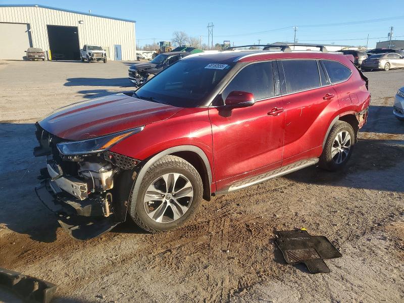 2021 TOYOTA HIGHLANDER — VIN 5TDGZRAHXMS531965