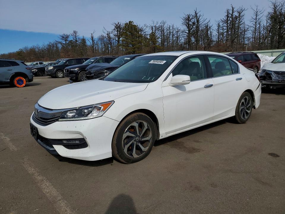 2017 HONDA ACCORD — VIN 1HGCR2F71HA090771