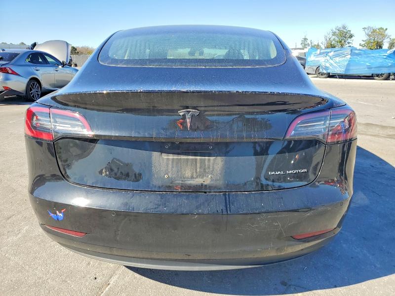 5YJ3E1EB5JF093972