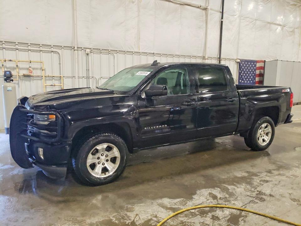 2017 CHEVROLET SILVERADO — VIN 3GCUKREC7HG255142