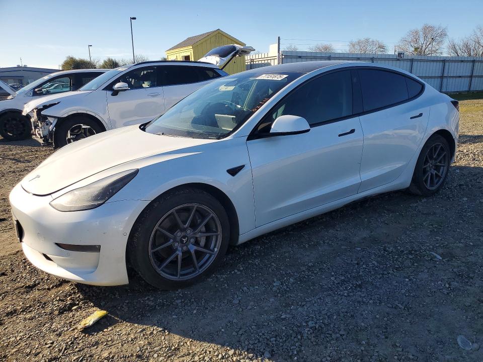 2021 TESLA MODEL 3 — VIN 5YJ3E1EB9MF927648