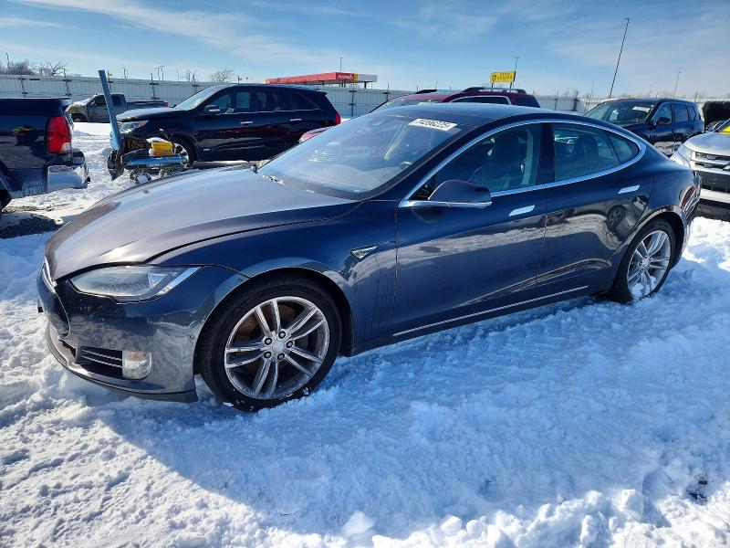 2015 TESLA MODEL S — VIN 5YJSA1E14FF109259