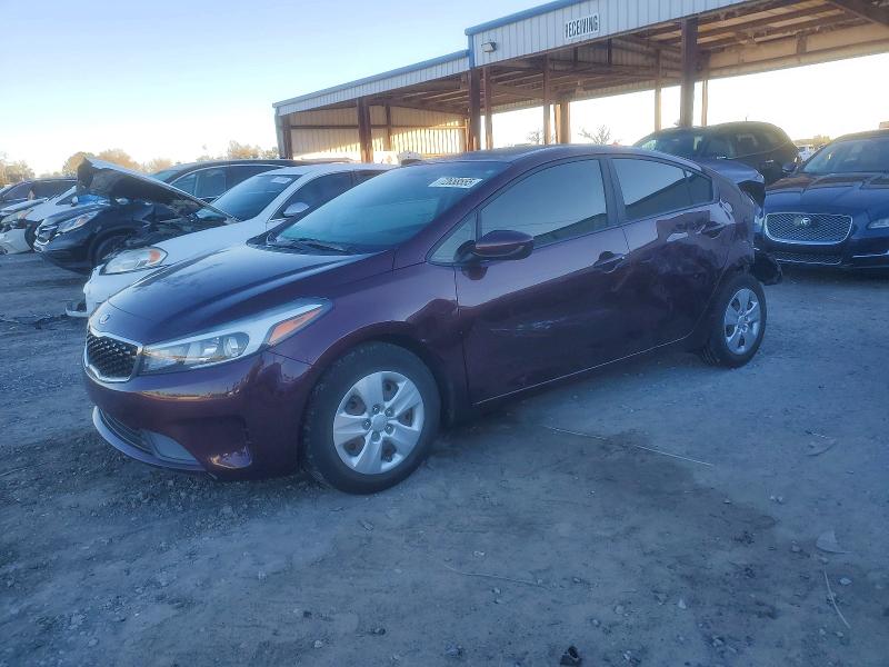 2017 KIA FORTE LX — VIN 3KPFK4A72HE121946