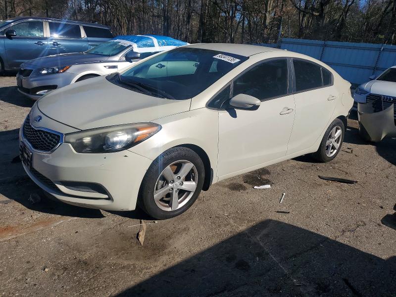 2015 KIA FORTE LX — VIN KNAFK4A64F5284580