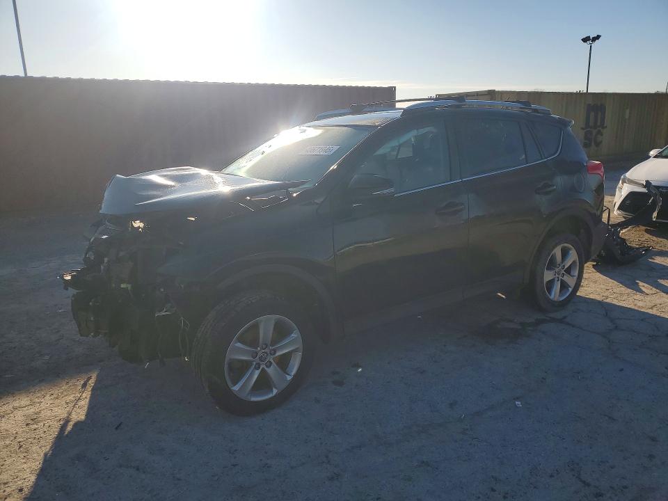 2015 TOYOTA RAV4 — VIN 2T3WFREV7FW218474