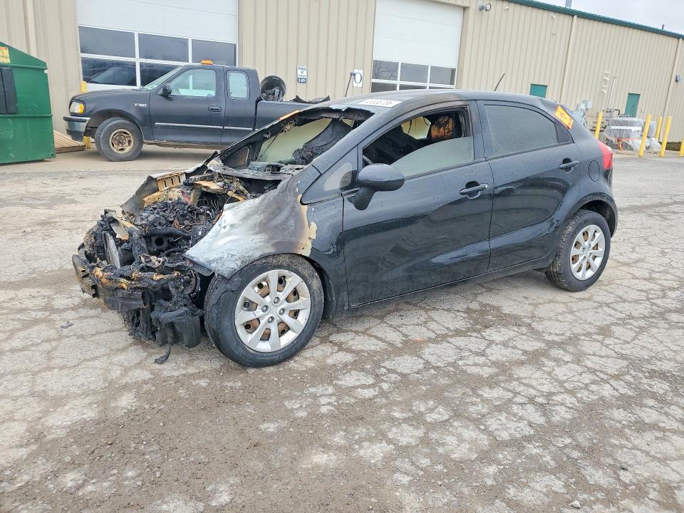 2015 KIA RIO 5-DOOR — VIN KNADM5A36F6423177