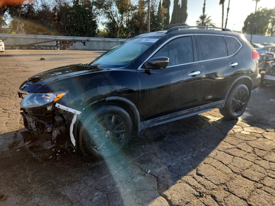 2018 NISSAN ROGUE — VIN 5N1AT2MT1JC727154