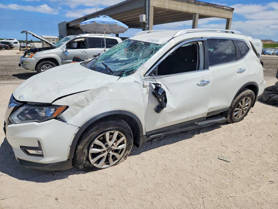 2017 NISSAN ROGUE — VIN KNMAT2MV5HP606202