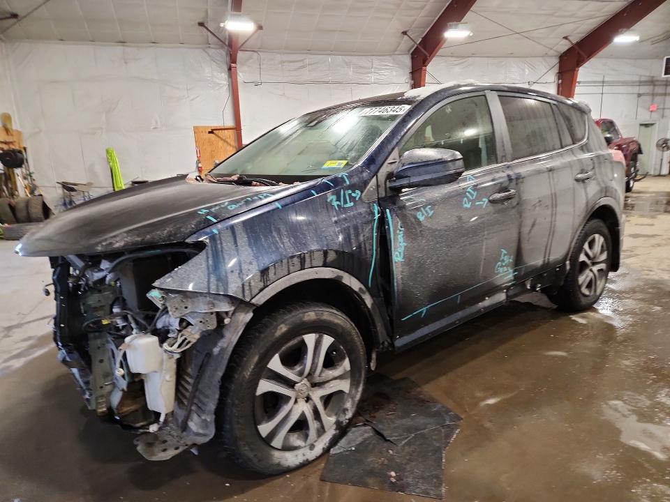 2018 TOYOTA RAV4 — VIN JTMBFREV6JJ738493