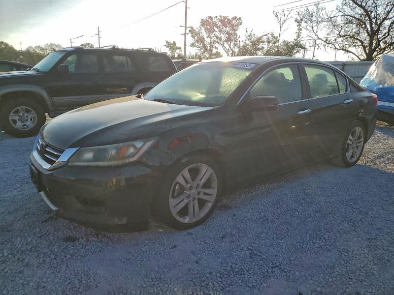 2015 HONDA ACCORD — VIN 1HGCR2F88FA091891