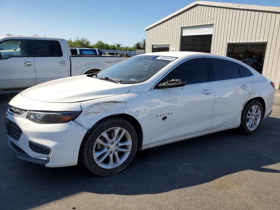 2018 CHEVROLET MALIBU — VIN 1G1ZD5ST4JF160499