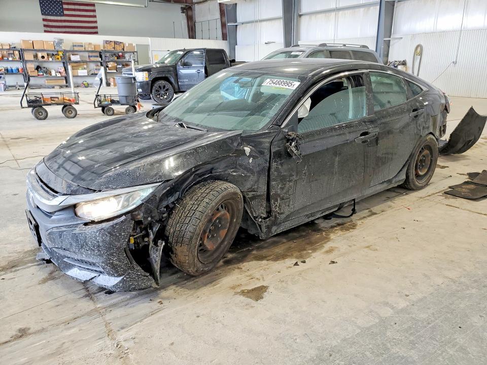 2018 HONDA CIVIC — VIN 19XFC2F53JE039853