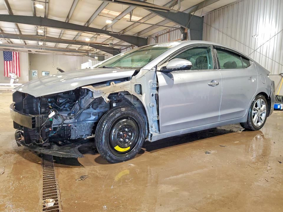 2017 HYUNDAI ELANTRA SE — VIN 5NPD84LF5HH105830