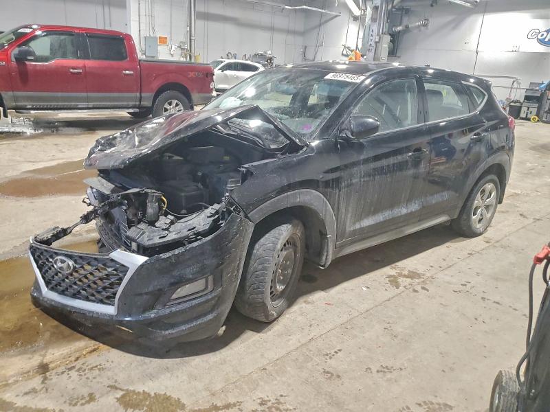 2019 HYUNDAI TUCSON SE — VIN KM8J23A44KU911733