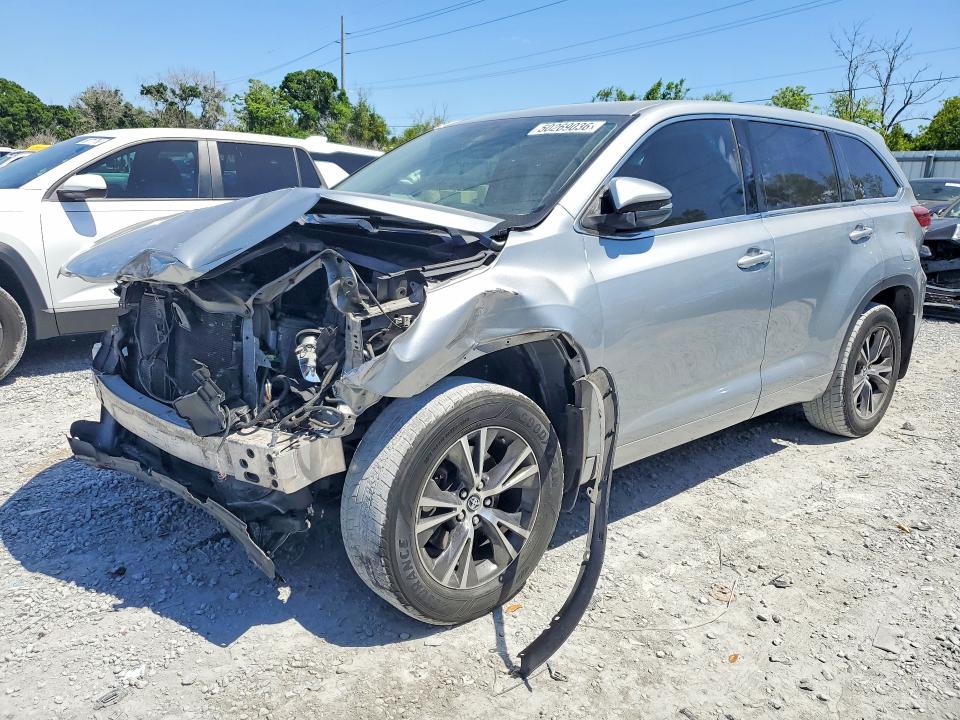 2017 TOYOTA HIGHLANDER — VIN 5TDZARFH9HS028832