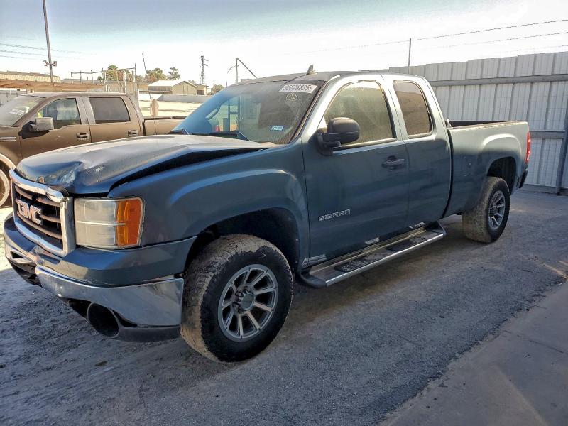 2011 GMC SIERRA C15 — VIN 1GTR1UEA7BZ128697