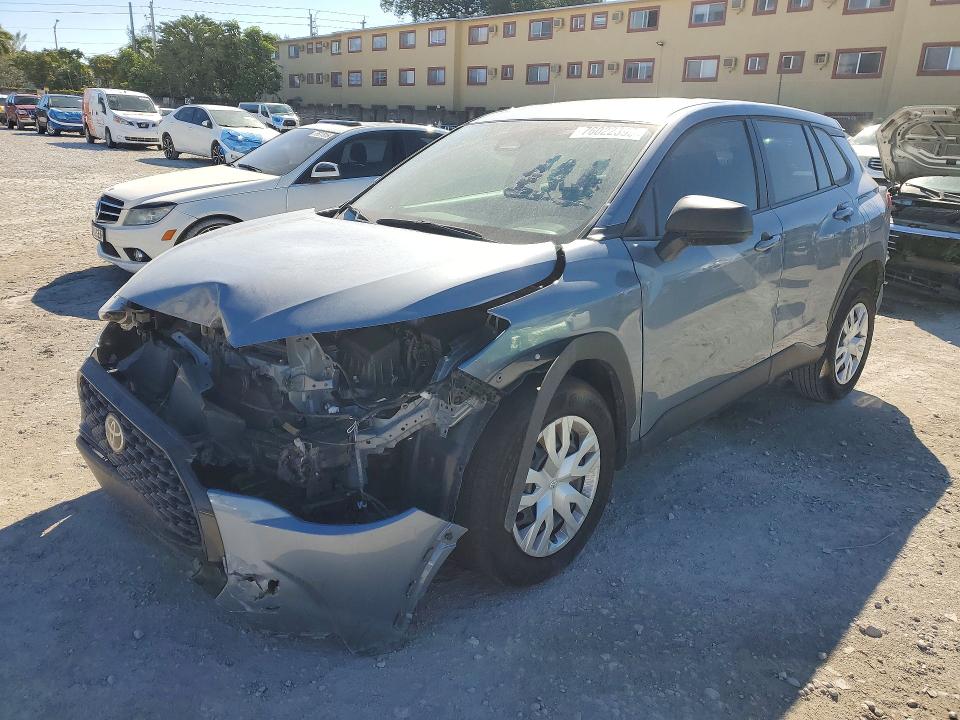 2025 TOYOTA COROLLA CROSS — VIN 7MUAAAAG1SV124822