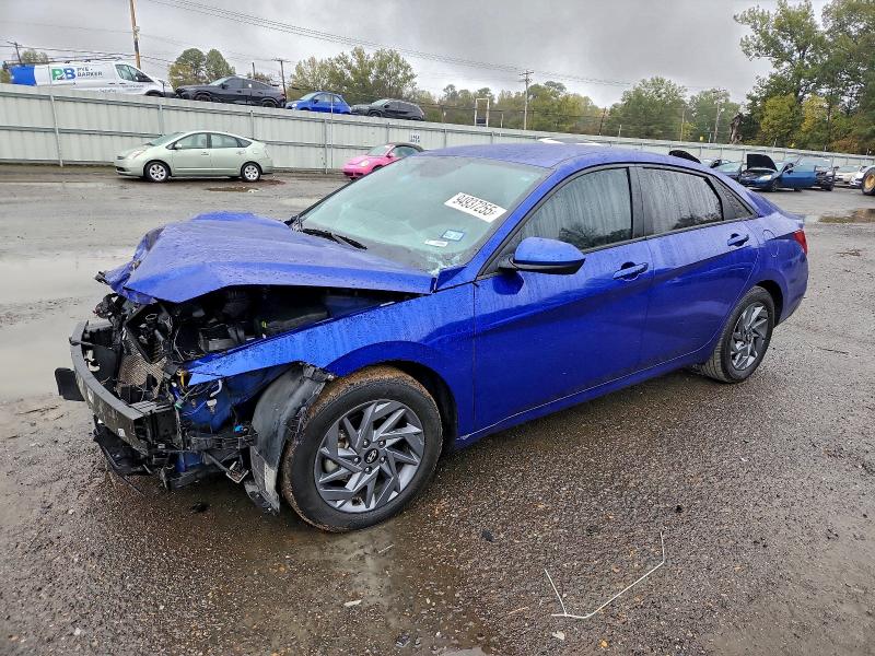 2024 HYUNDAI ELANTRA SE — VIN KMHLM4DG9RU672950