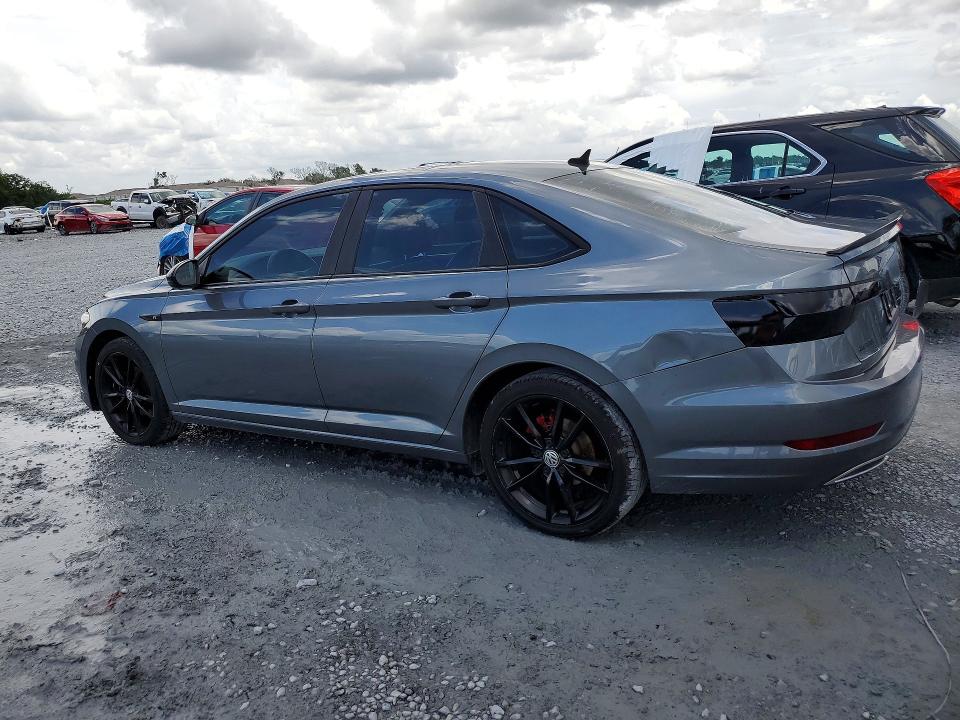 3VWCB7BU9LM055139