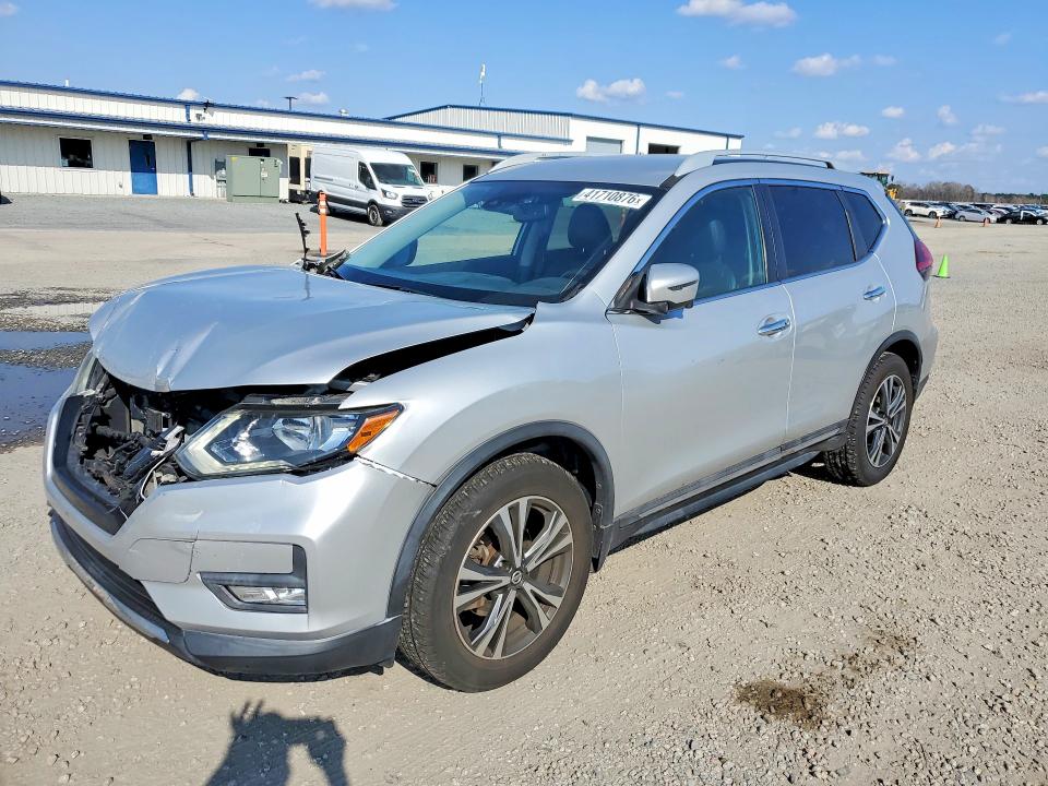 2018 NISSAN ROGUE — VIN 5N1AT2MT7JC843992