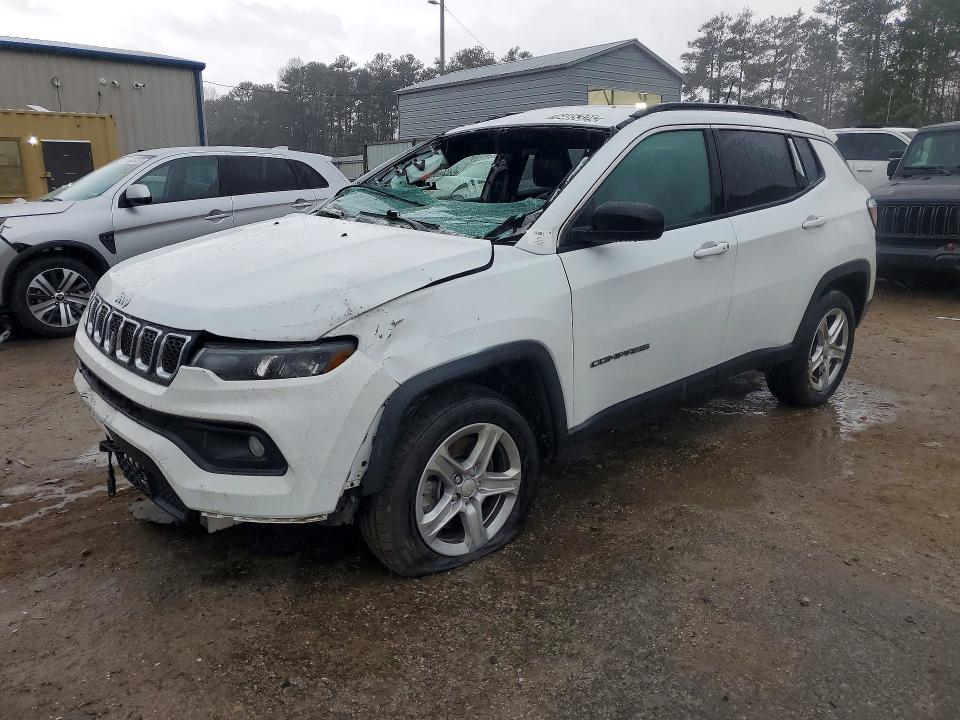 2023 JEEP COMPASS — VIN 3C4NJDBN8PT553379