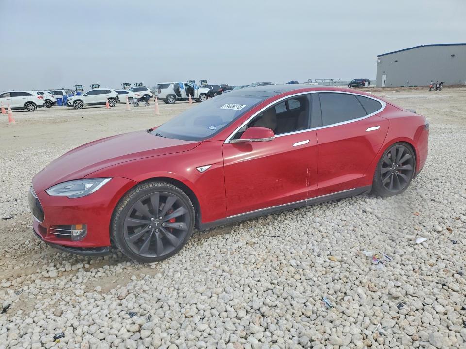 2016 TESLA MODEL S — VIN 5YJSA1E46GF128584