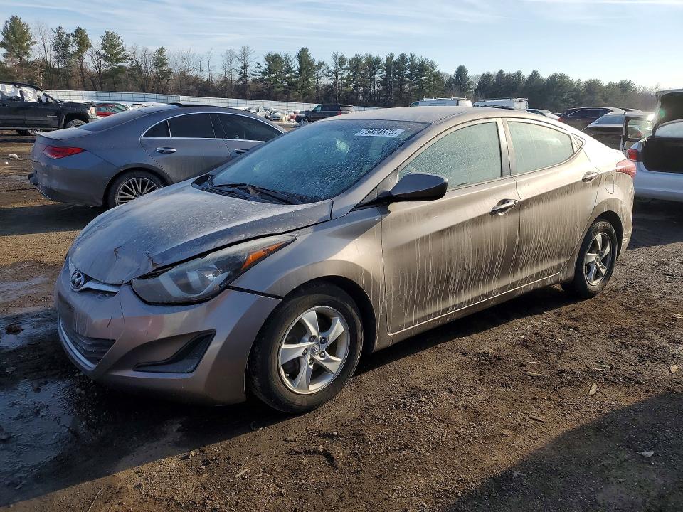 2015 HYUNDAI ELANTRA — VIN 5NPDH4AEXFH631703