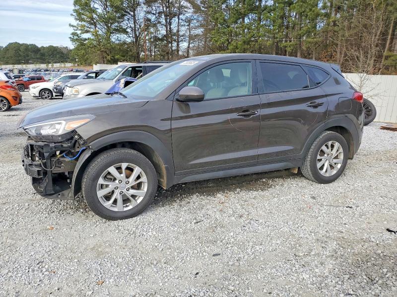 2019 HYUNDAI TUCSON SE — VIN KM8J23A4XKU986159