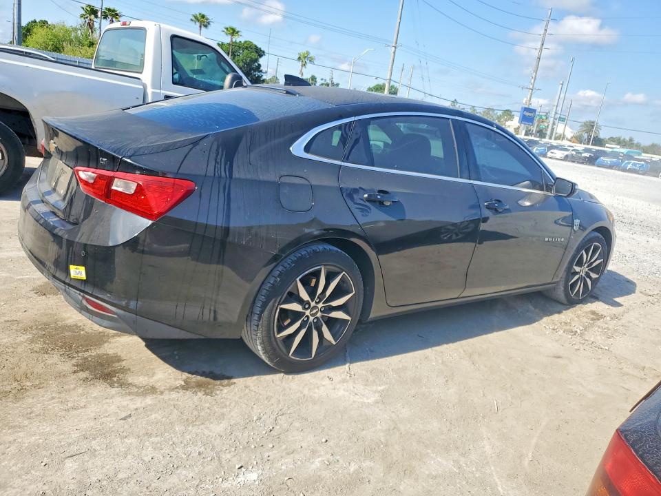 1G1ZD5ST4JF104952