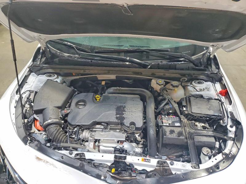 1G1ZD5ST6SF144550