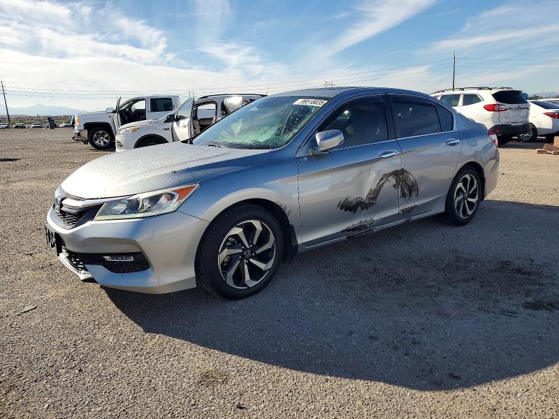 2017 HONDA ACCORD — VIN 1HGCR2F99HA048902